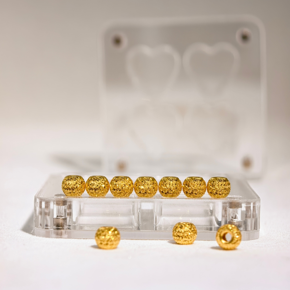 0507 CTM 直播尊享 : 金鑽坊 999.9千足硬金3D路路通 (約0.005~0.006兩)